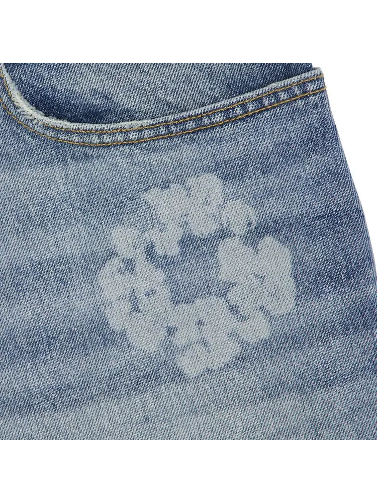 Шорты Denim Tears Laser Wreath Denim Short — изображение 3 из 3, светлая стирка