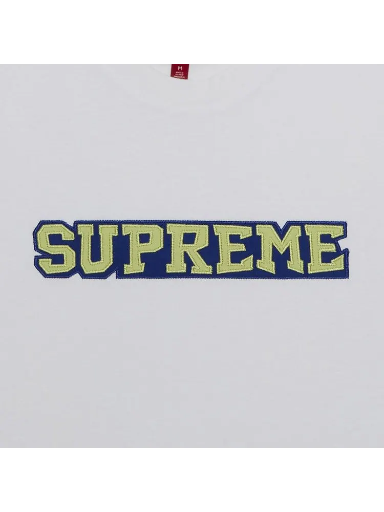 Топ Supreme Satin Appliqué Short-Sleeve Top — изображение 2 из 2, белый