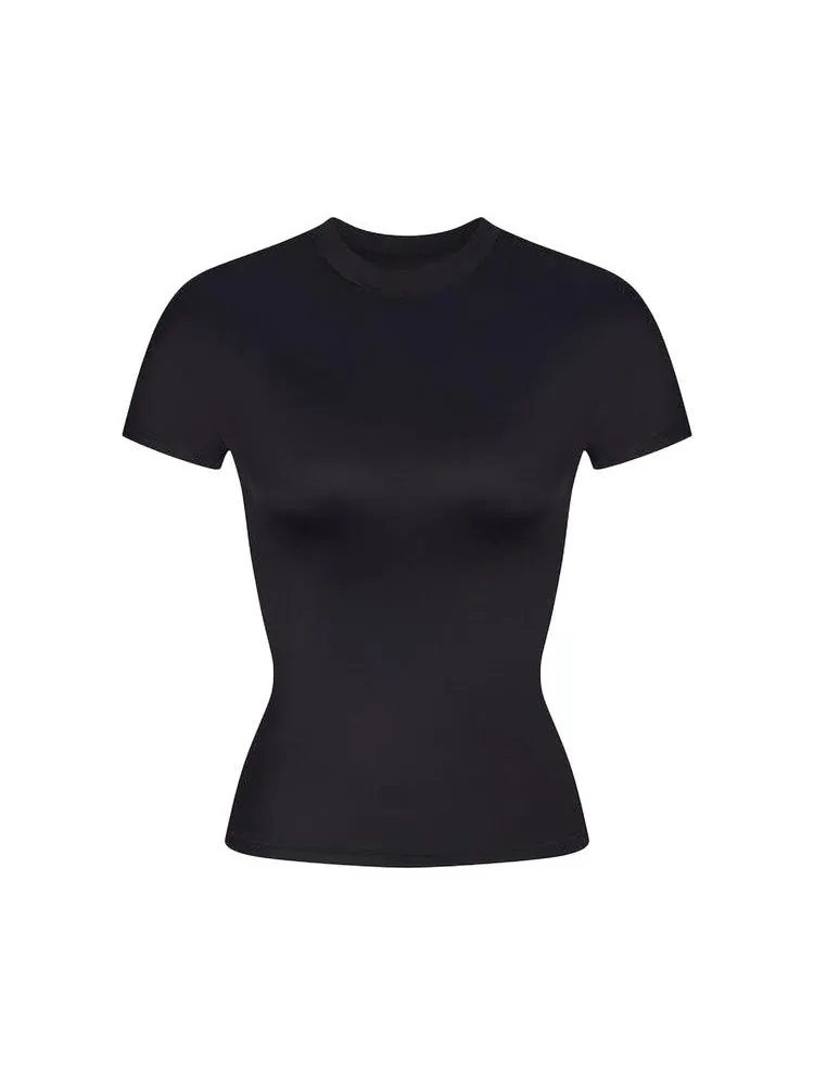 Топ NikeSKIMS Shine Short Sleeve Mock Neck Top — изображение 1 из 1, обсидиан