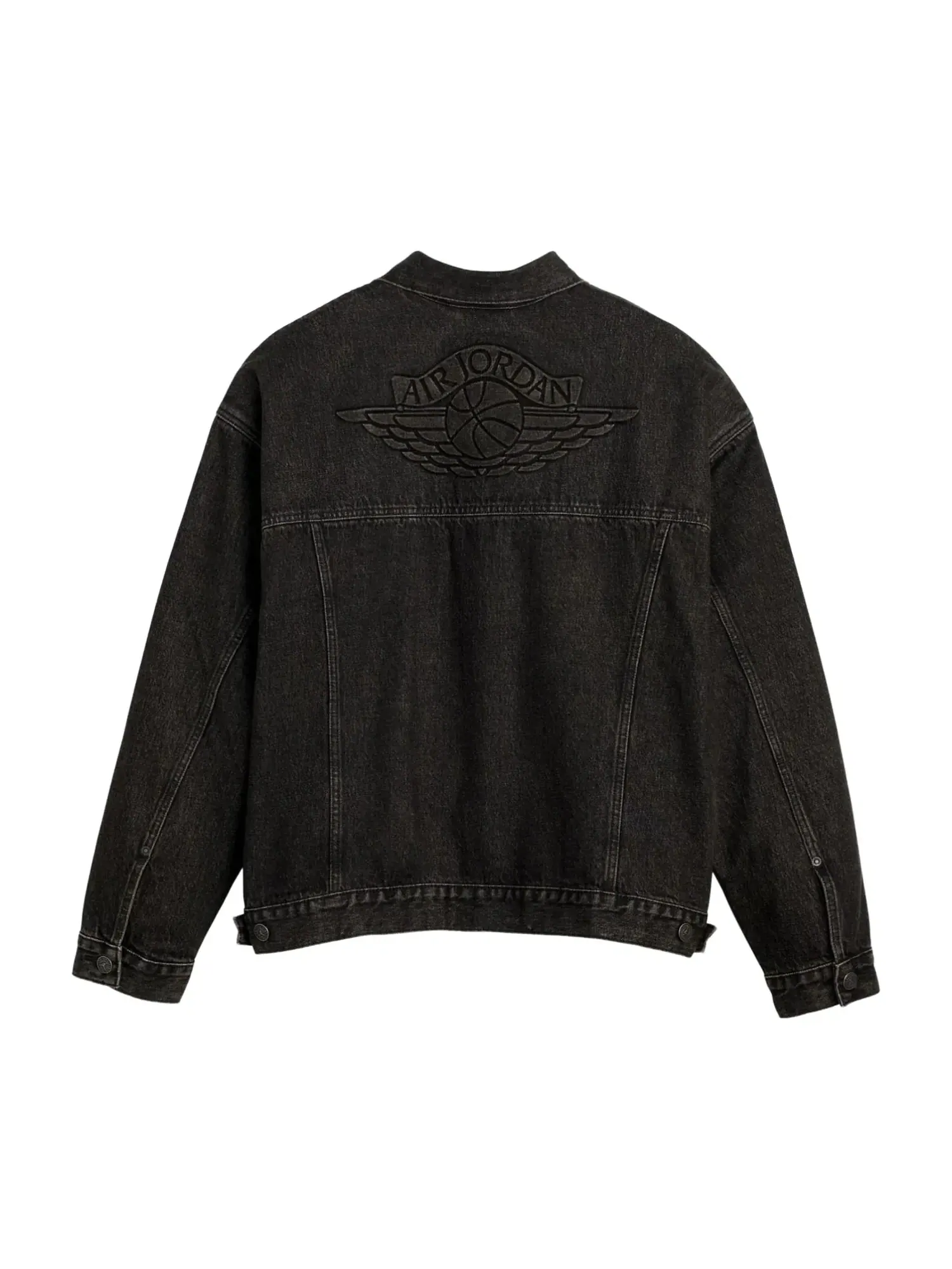 Джинсовая куртка Air Jordan x LEVI'S Type III Denim Trucker Jacket 'Black Wash' — изображение 2 из 5, черный