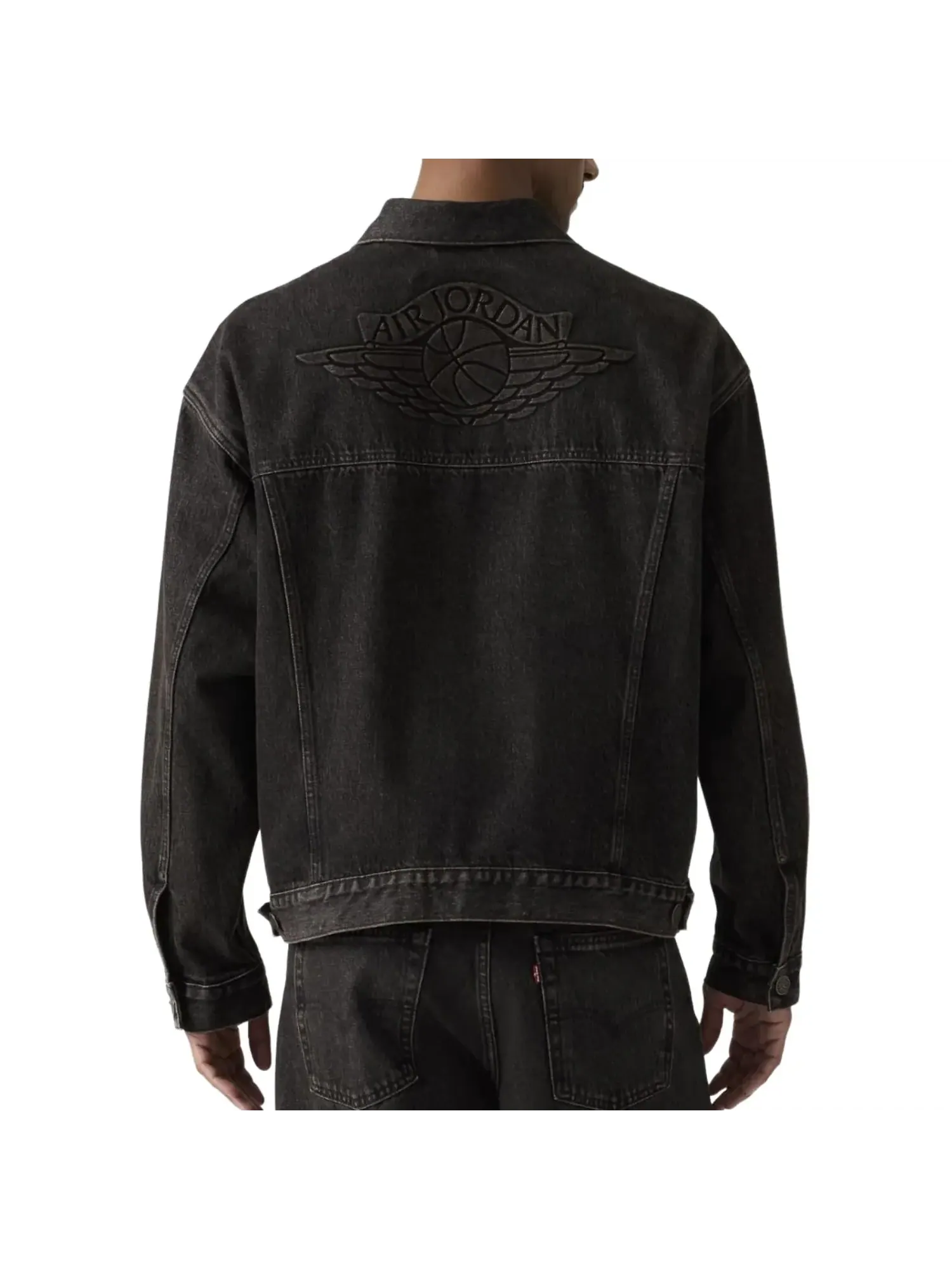 Джинсовая куртка Air Jordan x LEVI'S Type III Denim Trucker Jacket 'Black Wash' — изображение 5 из 5, черный