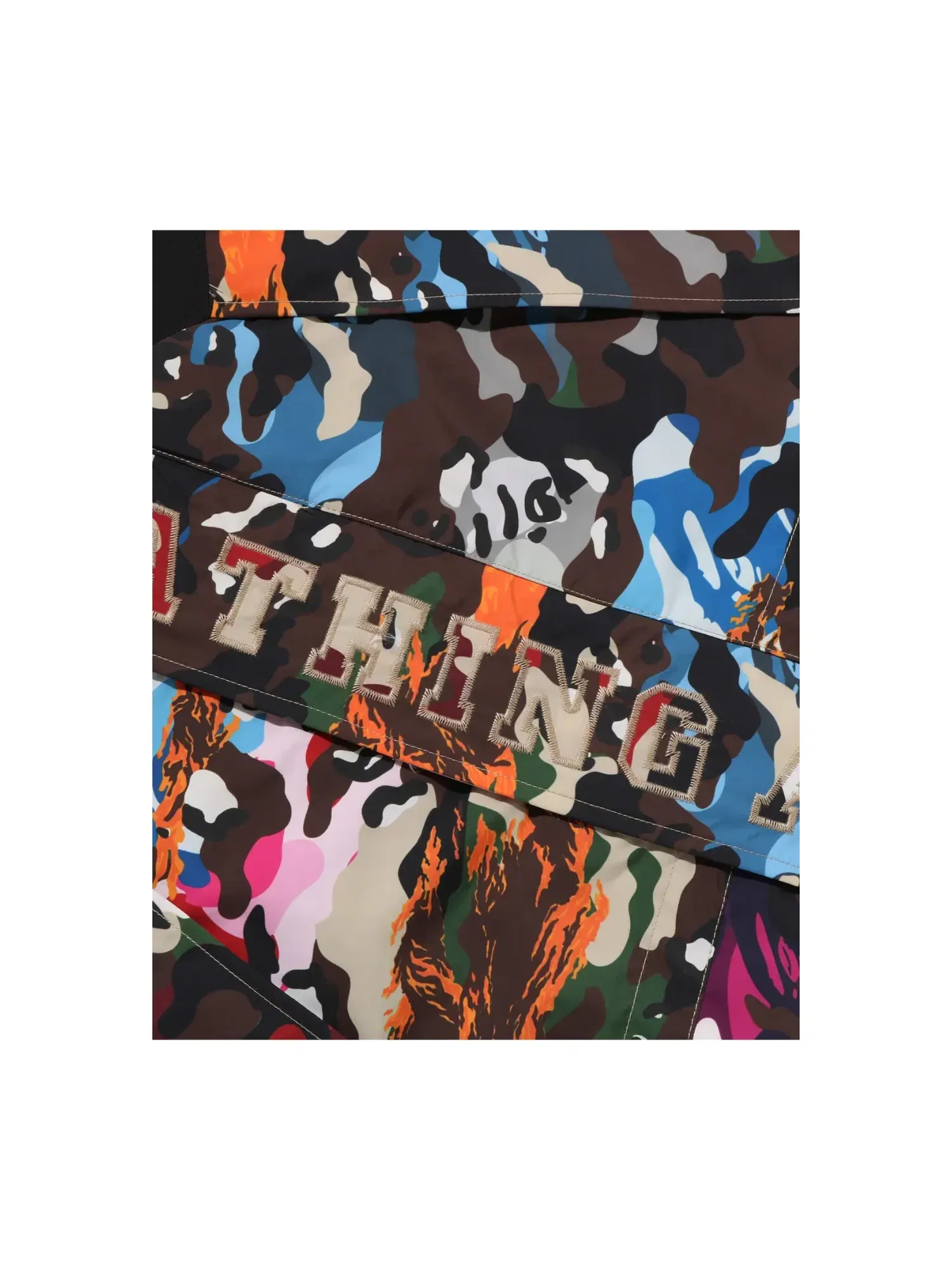 Мужская куртка с камуфляжным принтом Hybrid Camo Snowboard Jacket A Bathing Ape — изображение 4 из 4, мульти
