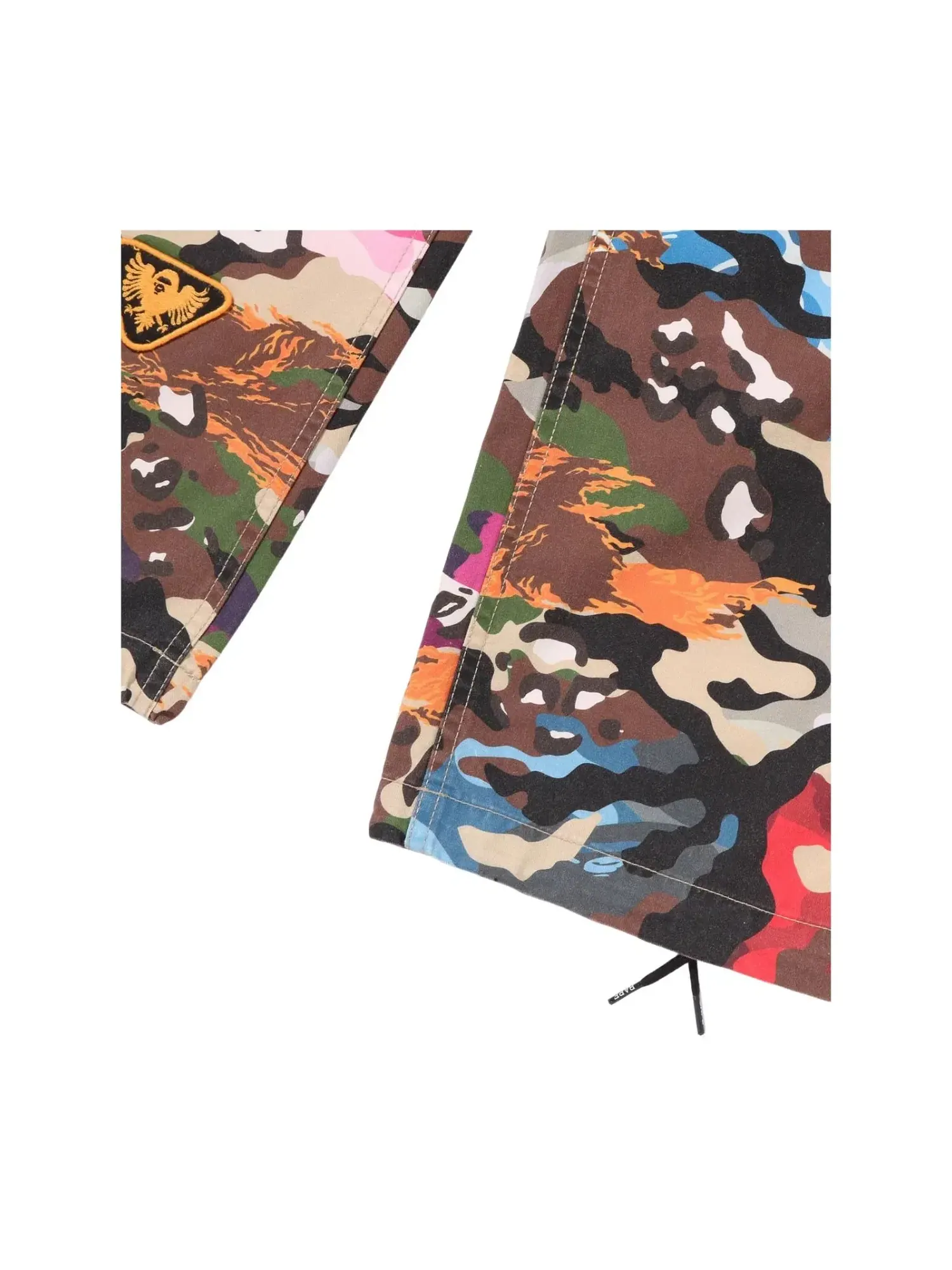 Мужские карго-брюки с принтом Hybrid Camo модель Multi Badge A Bathing Ape — изображение 5 из 5, мульти