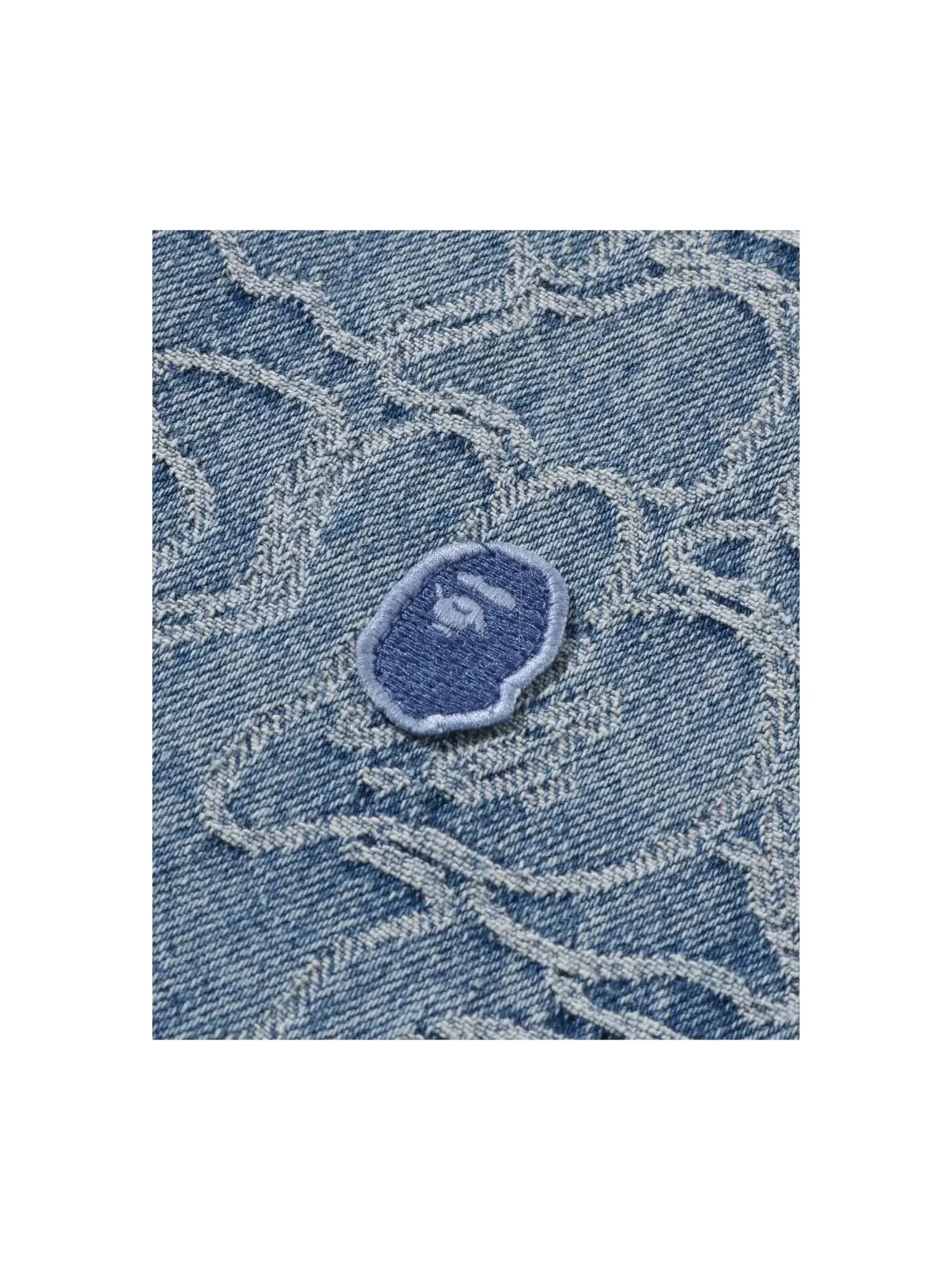 Мужская рубашка с принтом One Point Line Camo Jacquard Denim A Bathing Ape — изображение 3 из 3, синий