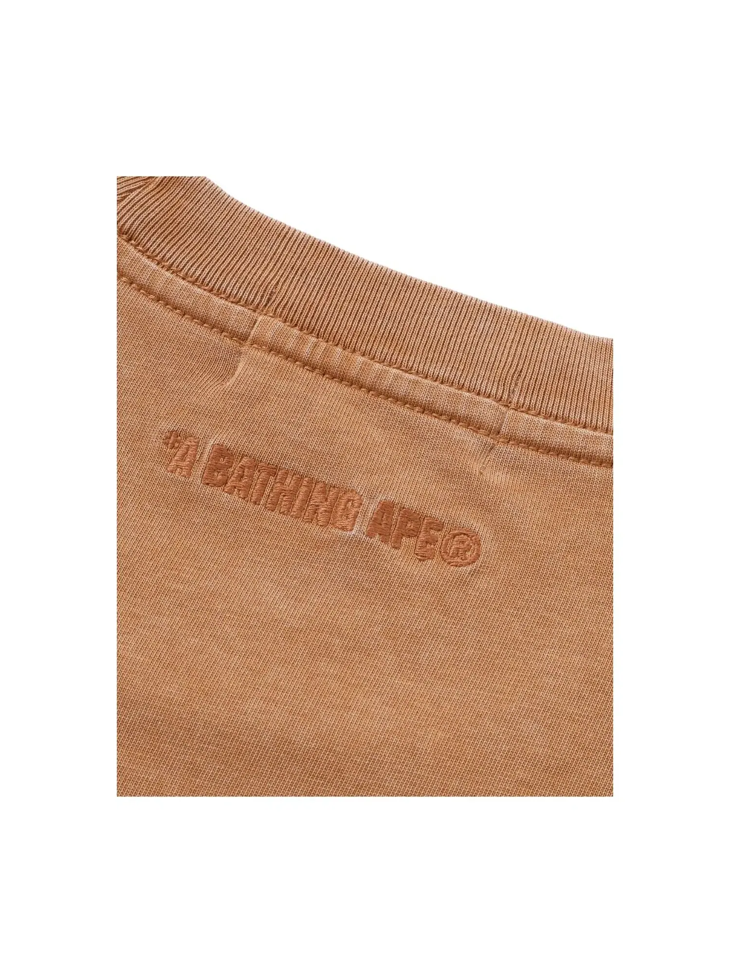 Мужская футболка с принтом A Bathing Ape Garment Dyed One Point Relaxed Fit T-Shirts — изображение 4 из 4, коричневый