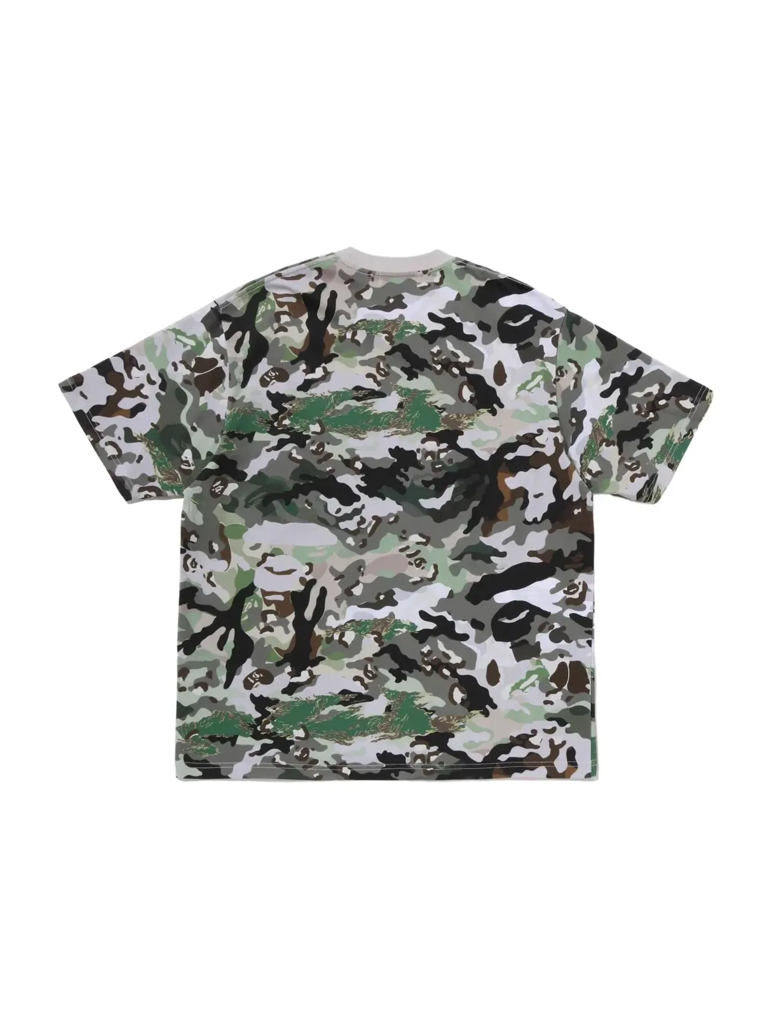 Мужская футболка с камуфляжным принтом A Bathing Ape Hybrid Camo Relaxed Fit T-Shirt — изображение 2 из 2, зеленый