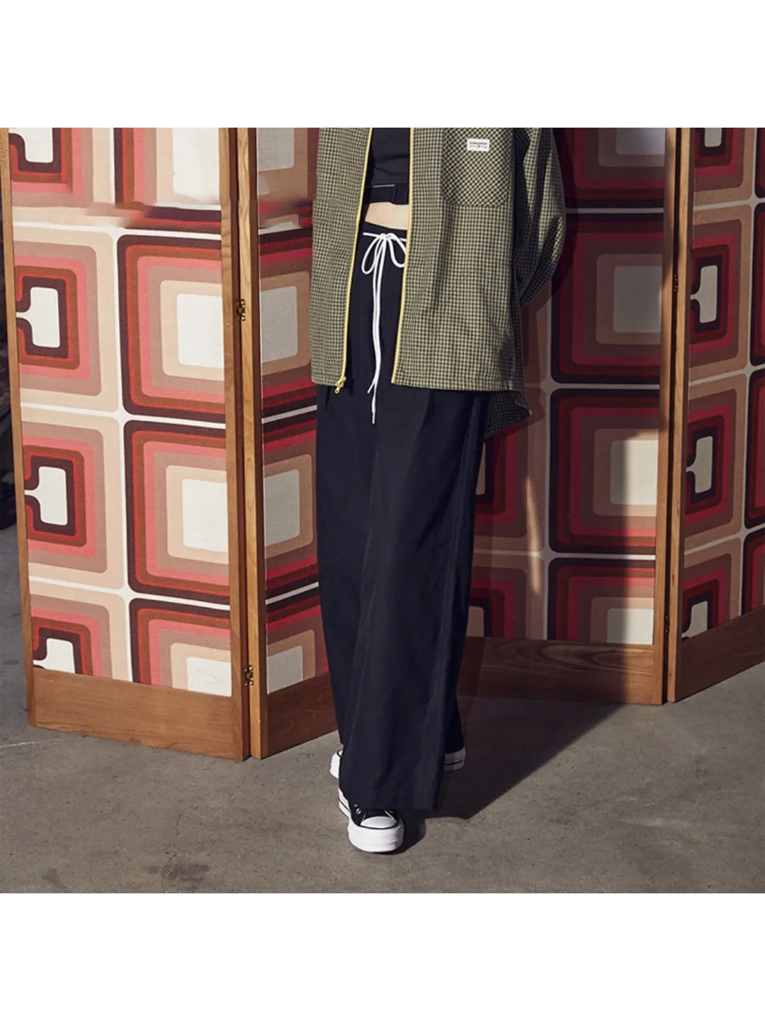 Рубашка (WMNS) Converse Pocket Oversized Woven Shirt 'Olive Green' — изображение 3 из 3, оливковый зеленый