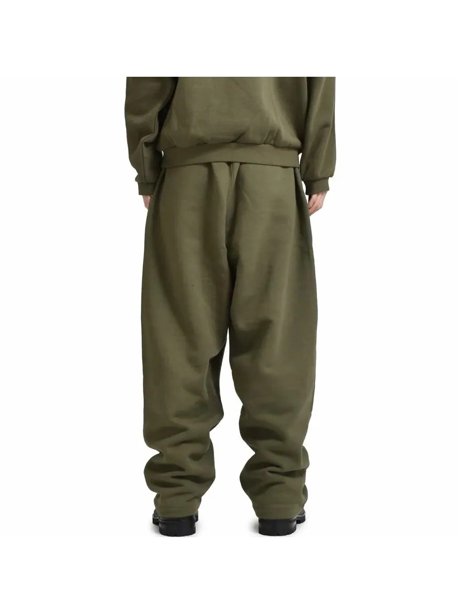 Спортивные брюки Fear of God Essentials Fall24 BACK TO SCHOOL Fleece Relaxed Sweatpant 'Olive' — изображение 5 из 5