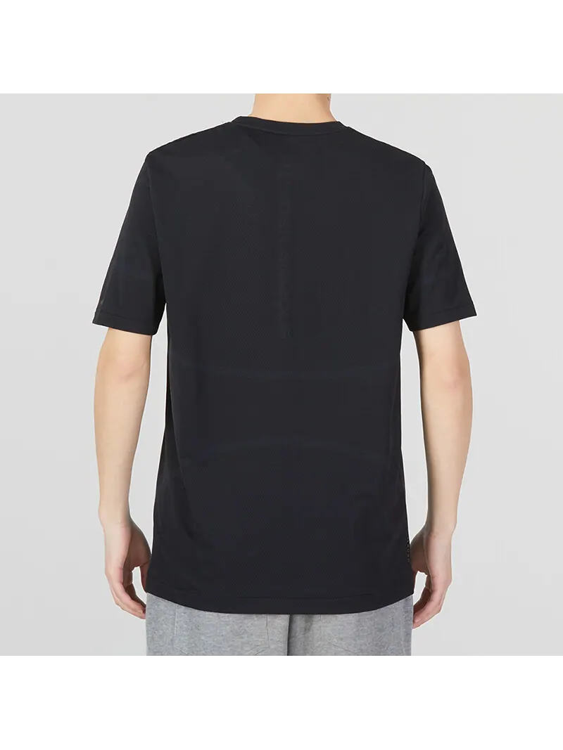 Футболка Under Armour UA Vanish Elite Seamless — изображение 4 из 6, черный