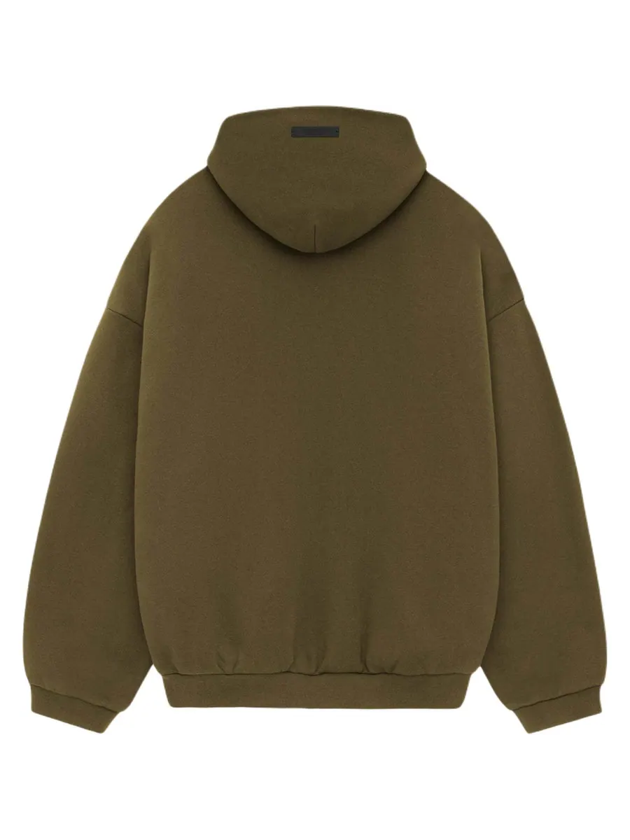 Худи Fear of God Essentials Fleece Hoodie 'Olive' — изображение 2 из 6, оливковый зеленый