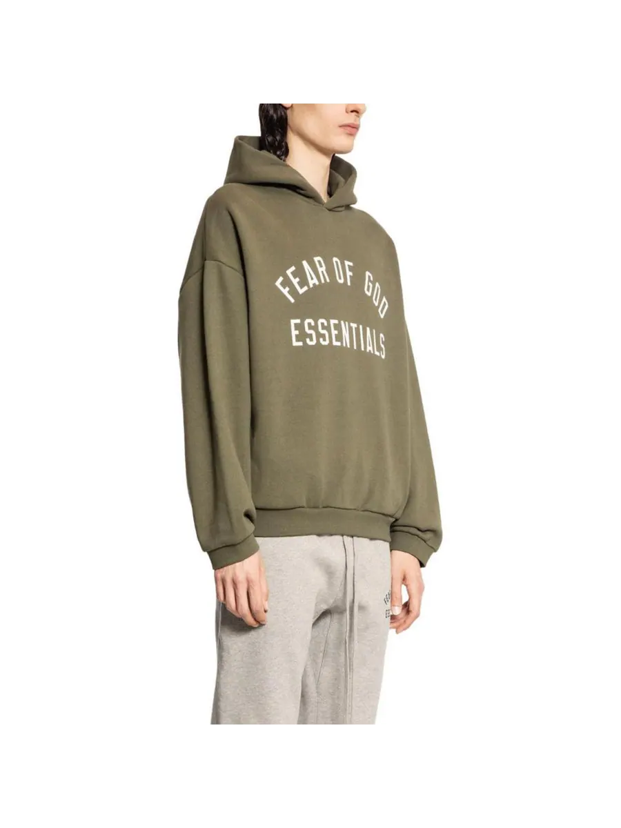 Худи Fear of God Essentials Fleece Hoodie 'Military' — изображение 4 из 5, оливковый зеленый