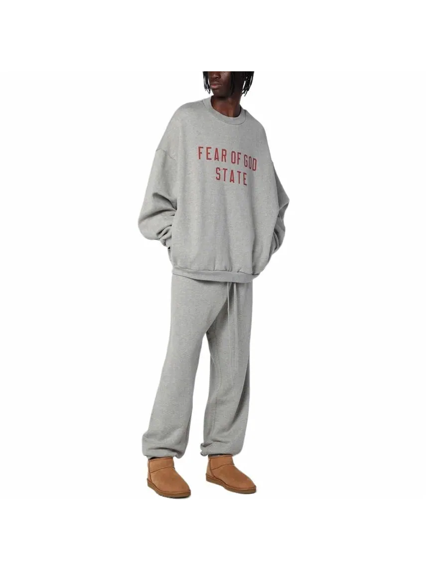 Флисовая толстовка с круглым вырезом Fear of God Essentials — изображение 4 из 5, серый