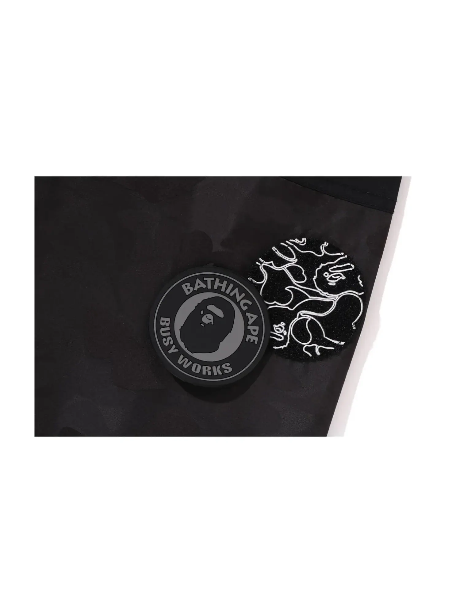 Длинная куртка A Bathing Ape из однотонного камуфляжного жаккарда — изображение 3 из 3, черный