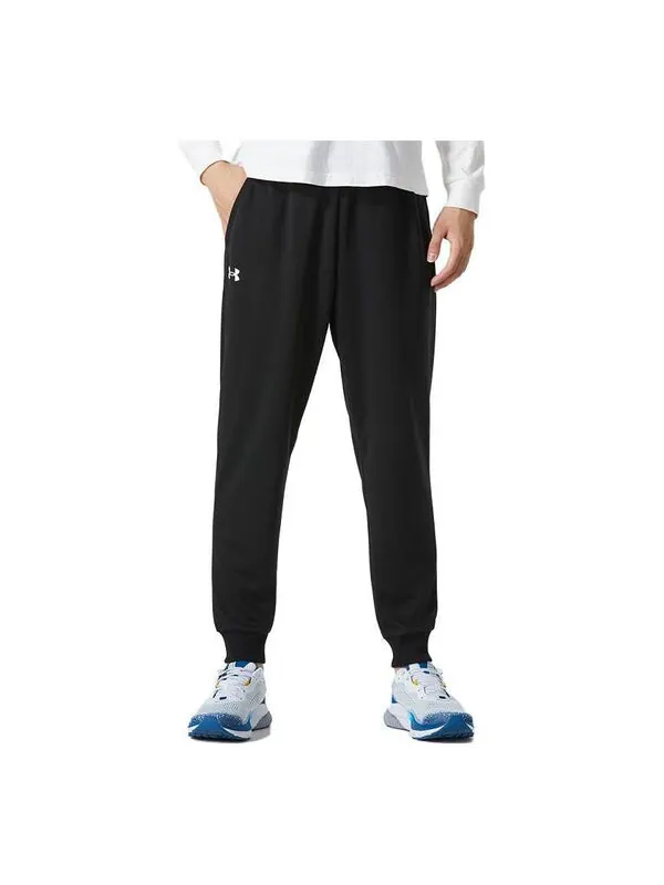 Брюки logo fleece sweatpants 'black' Under Armour — изображение 1 из 2, черный