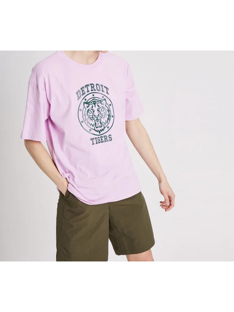 Футболка MLB Cartoon Series Round Neck Tee 'Pink' — изображение 3 из 4, мульти