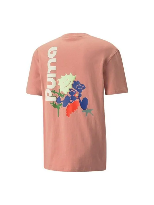 Футболка adventure planet graphic tee 'pink' Puma — изображение 1 из 4, розовый