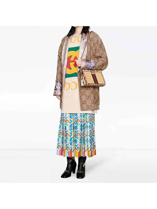 Футболка Gucci Large Retro Logo, с крупным логотипом — изображение 4 из 4, белый