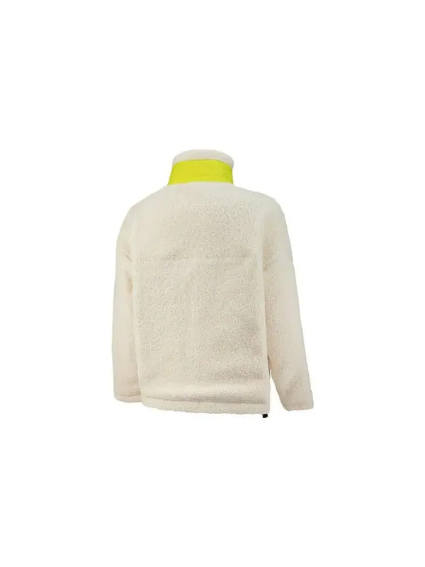 Куртка patch pocket sherpa jacket 'white' Puma — изображение 2 из 3, белый/зеленый