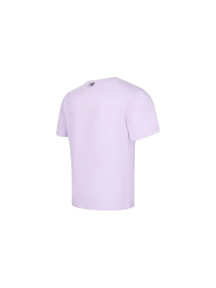 Футболка New Balance Lifestyle Logo Tee 'Lilac' — изображение 2 из 2, фиолетовый