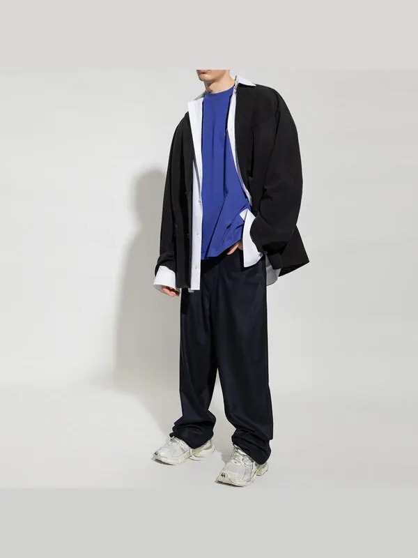 Футболка logo t-shirt medium fit 'indigo' Balenciaga — изображение 2 из 4, синий