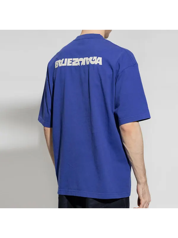 Футболка logo t-shirt medium fit 'indigo' Balenciaga — изображение 3 из 4, синий