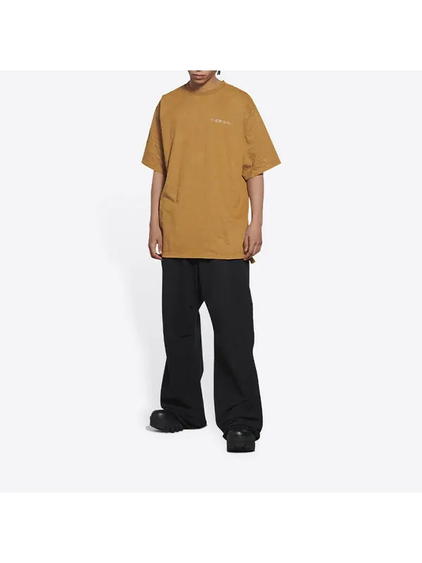 Футболка logo t-shirt medium fit 'beige' Balenciaga — изображение 3 из 4, бежевый