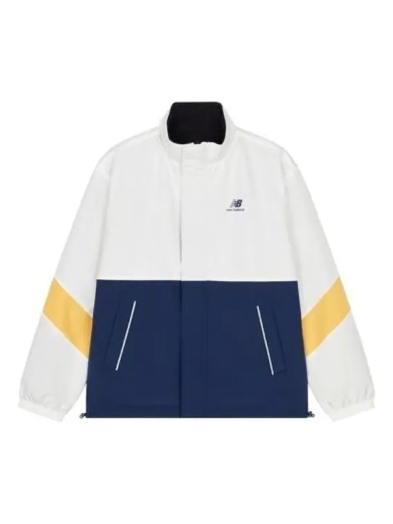 Куртка New Balance Sportswear Jacket 'Cream White Black' — изображение 1 из 3, белый