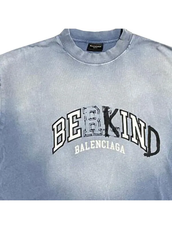 Футболка be kind crewneck t-shirt 'blue' Balenciaga — изображение 3 из 4, синий