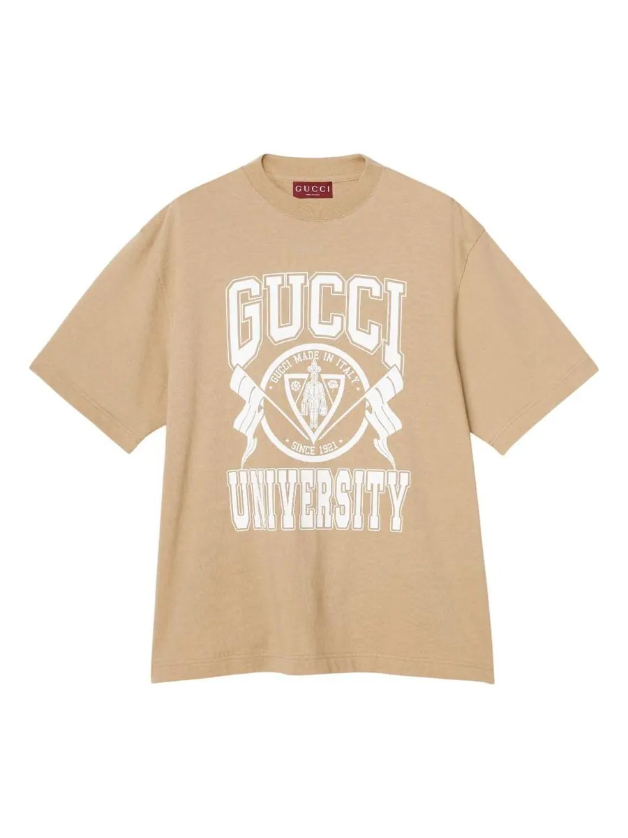 Футболка Gucci Cotton Jersey Printed T-shirt University Print Beige — изображение 1 из 1, бежевый