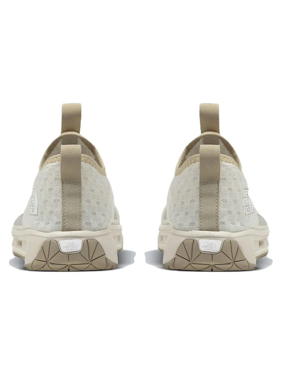 Леггинсы (WMNS) THE NORTH FACE Skagit Water Shoes 'White Dune Gravel' — изображение 4 из 5, белый