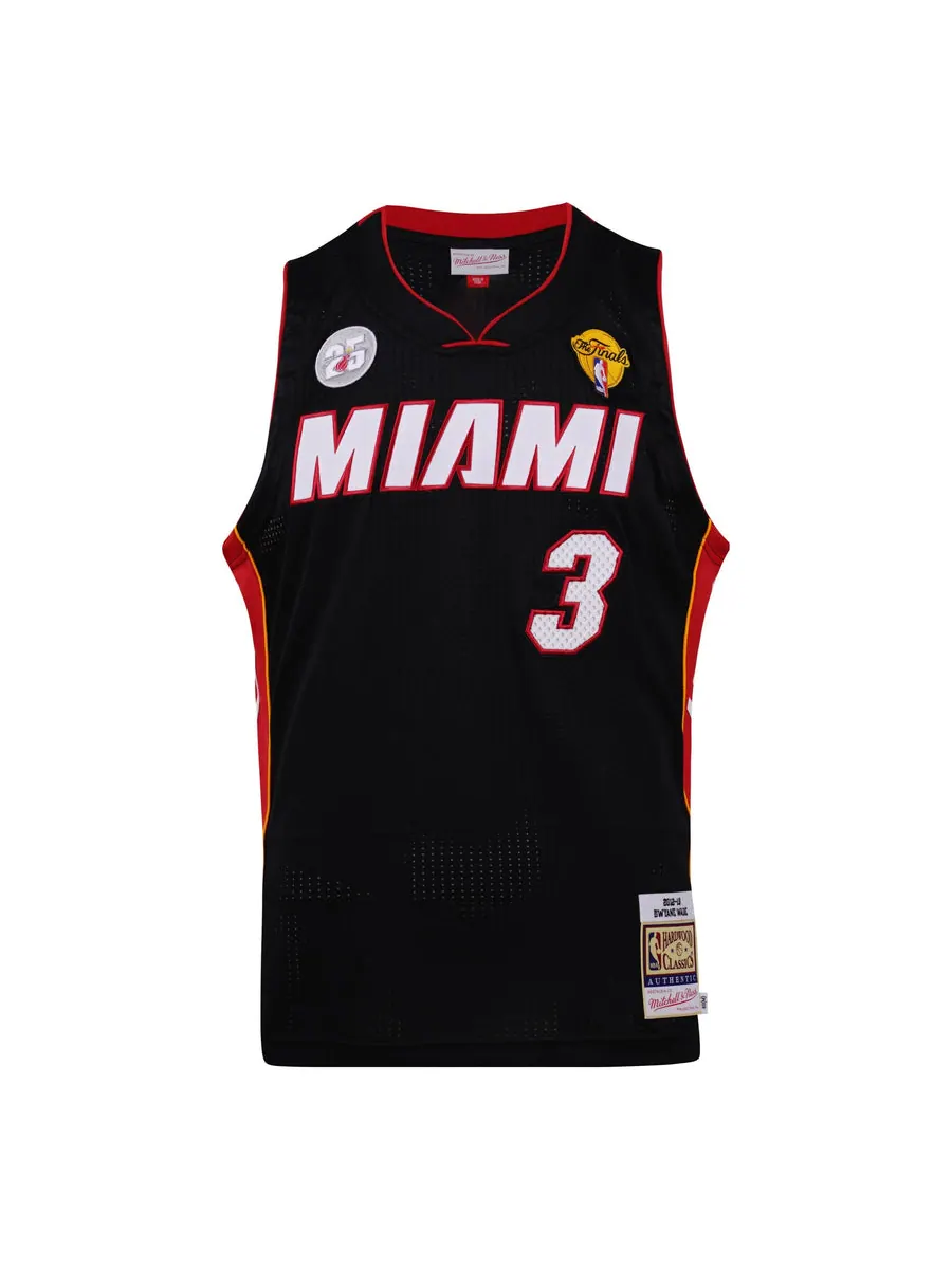 Баскетбольное джерси Mitchell & Ness NBA Authentic Jersey 'Miami Heat - Dwyane Wade 2012-13' — изображение 1 из 4