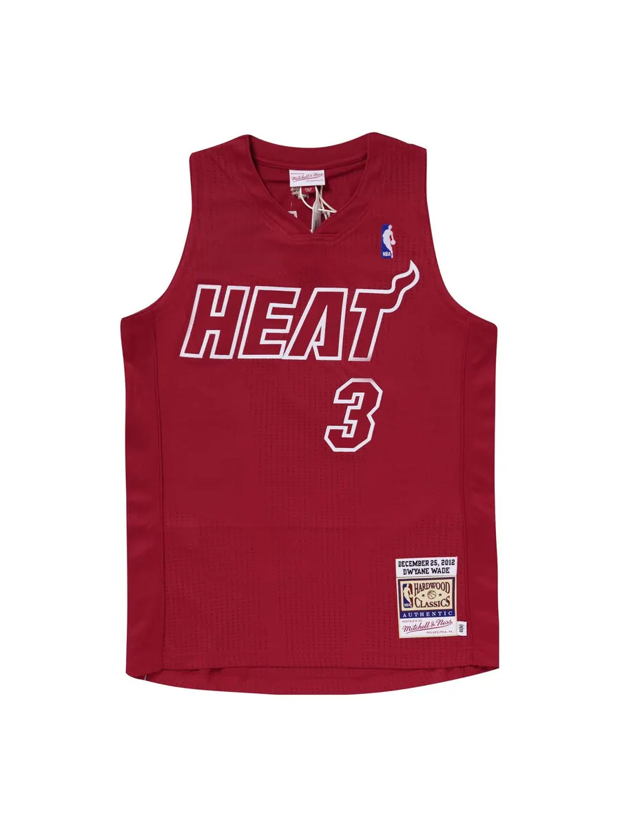 Баскетбольное джерси Mitchell & Ness NBA Authentic Jersey 'Miami Heat - Dwyane Wade 2012-13' — изображение 1 из 2