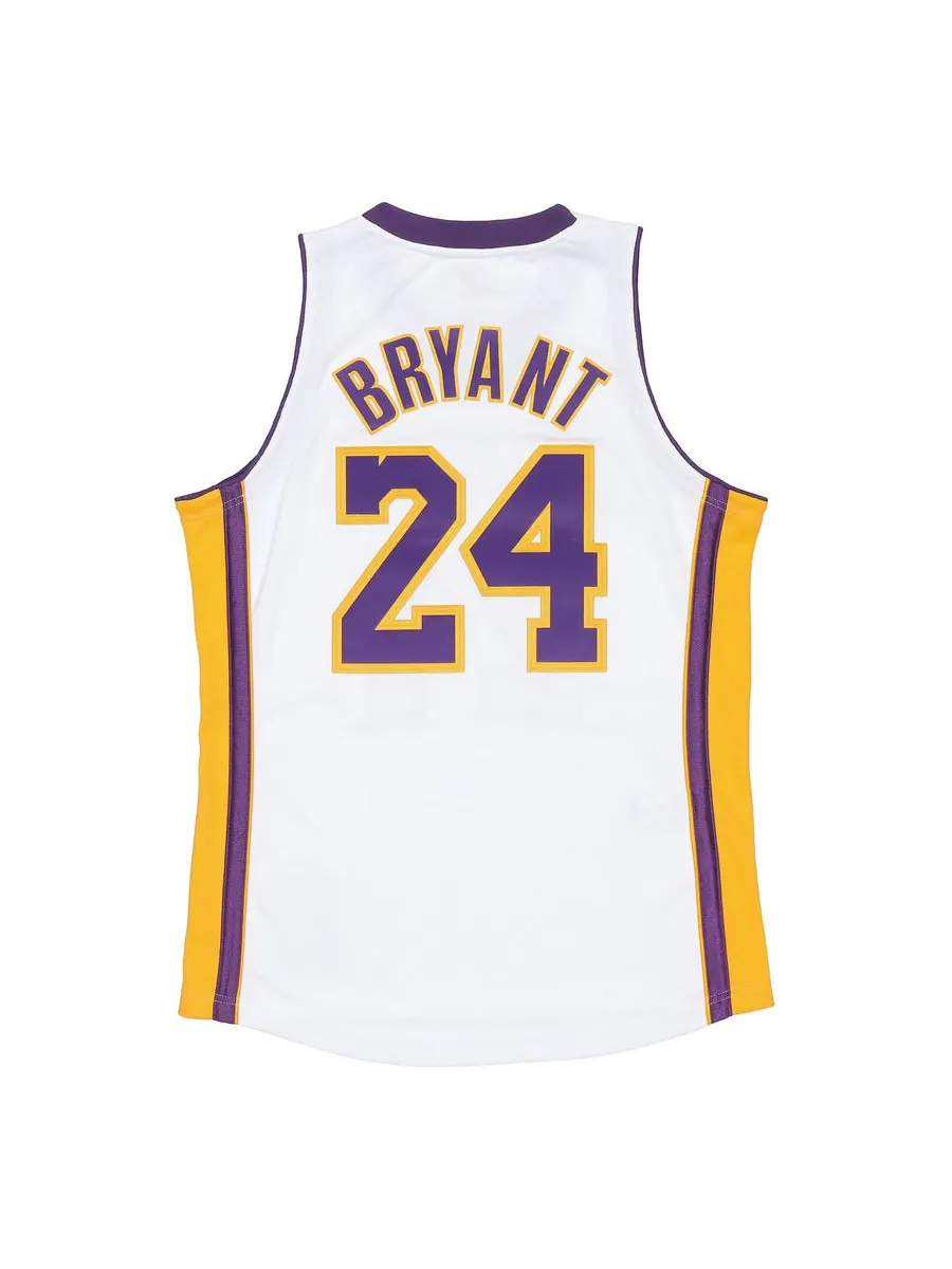 Джерси Mitchell & Ness NBA Kobe Bryant Los Angeles Lakers 2009/10 Jersey #24 — изображение 2 из 3, белый