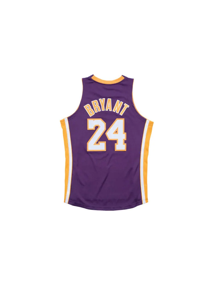 Баскетбольное джерси Mitchell & Ness NBA Authentic Jersey 'Los Angeles Lakers - Kobe Bryant 2006-07' — изображение 2 из 2