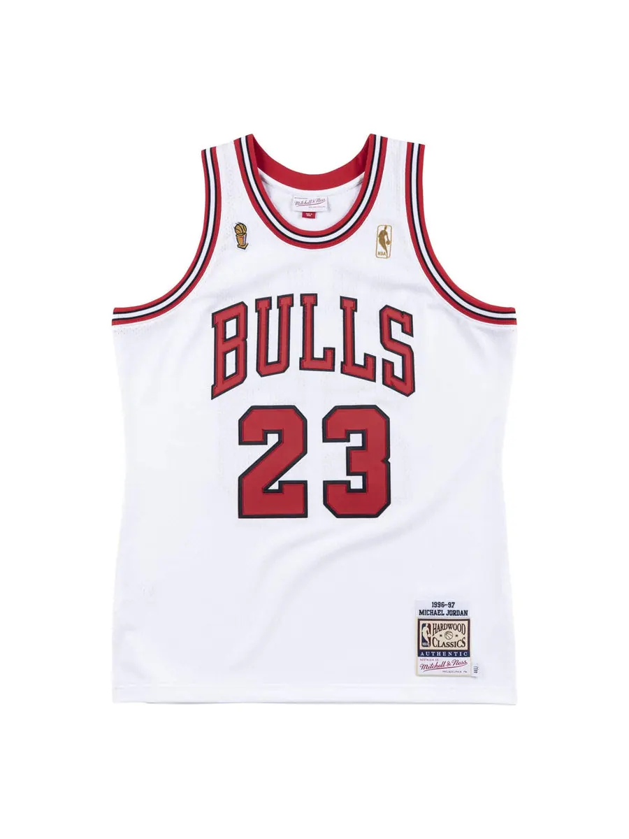 Джерси Mitchell & Ness NBA Authentic Jersey Chicago Bulls 1996-97 Michael Jordan 'White Red' — изображение 1 из 2, белый