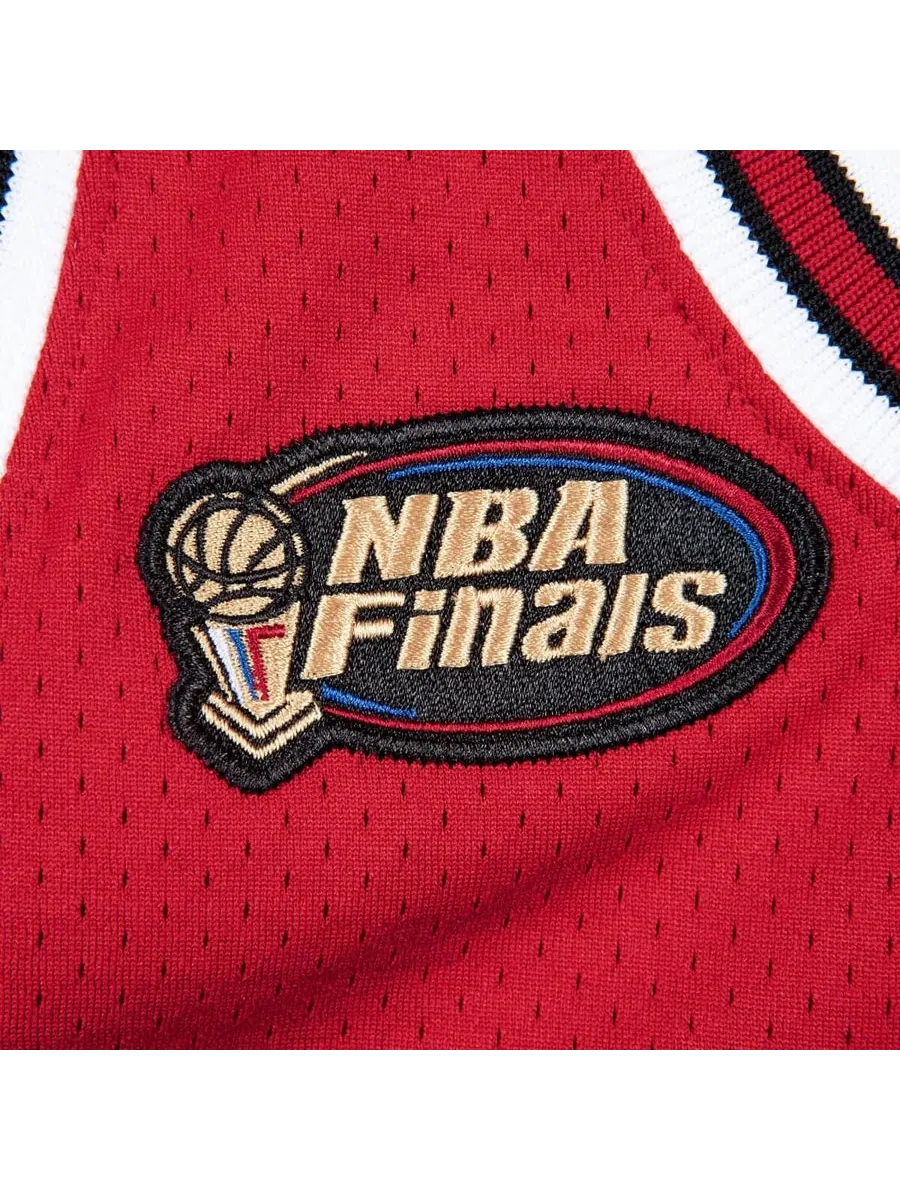 Джерси Mitchell & Ness NBA Michael Jordan Chicago Bulls 1997/98 Finals Road Jersey #23 — изображение 4 из 4, красный