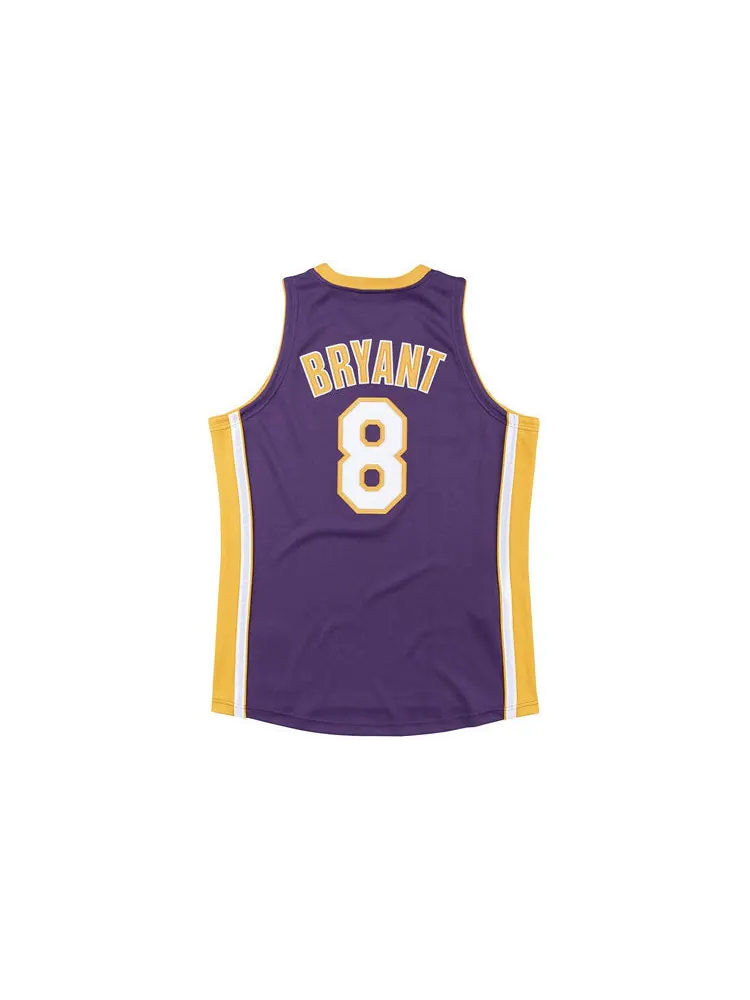 Баскетбольное джерси Mitchell & Ness NBA Authentic Jersey 'Los Angeles Lakers - Kobe Bryant 2000-01' — изображение 2 из 2