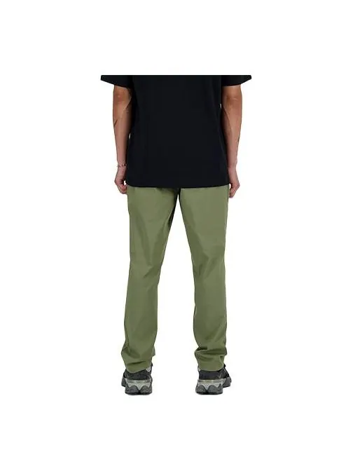 Спортивные брюки New Balance Icon Twill Tapered Pants 'Dark Olivine' — изображение 1 из 3, оливковый зеленый