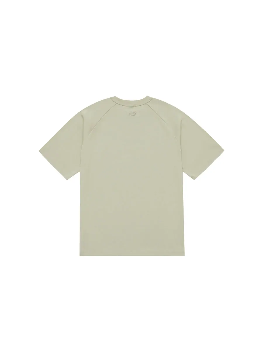 Футболка New Balance Wordmark Logo T-Shirt 'Khaki Green' — изображение 2 из 7, зеленый