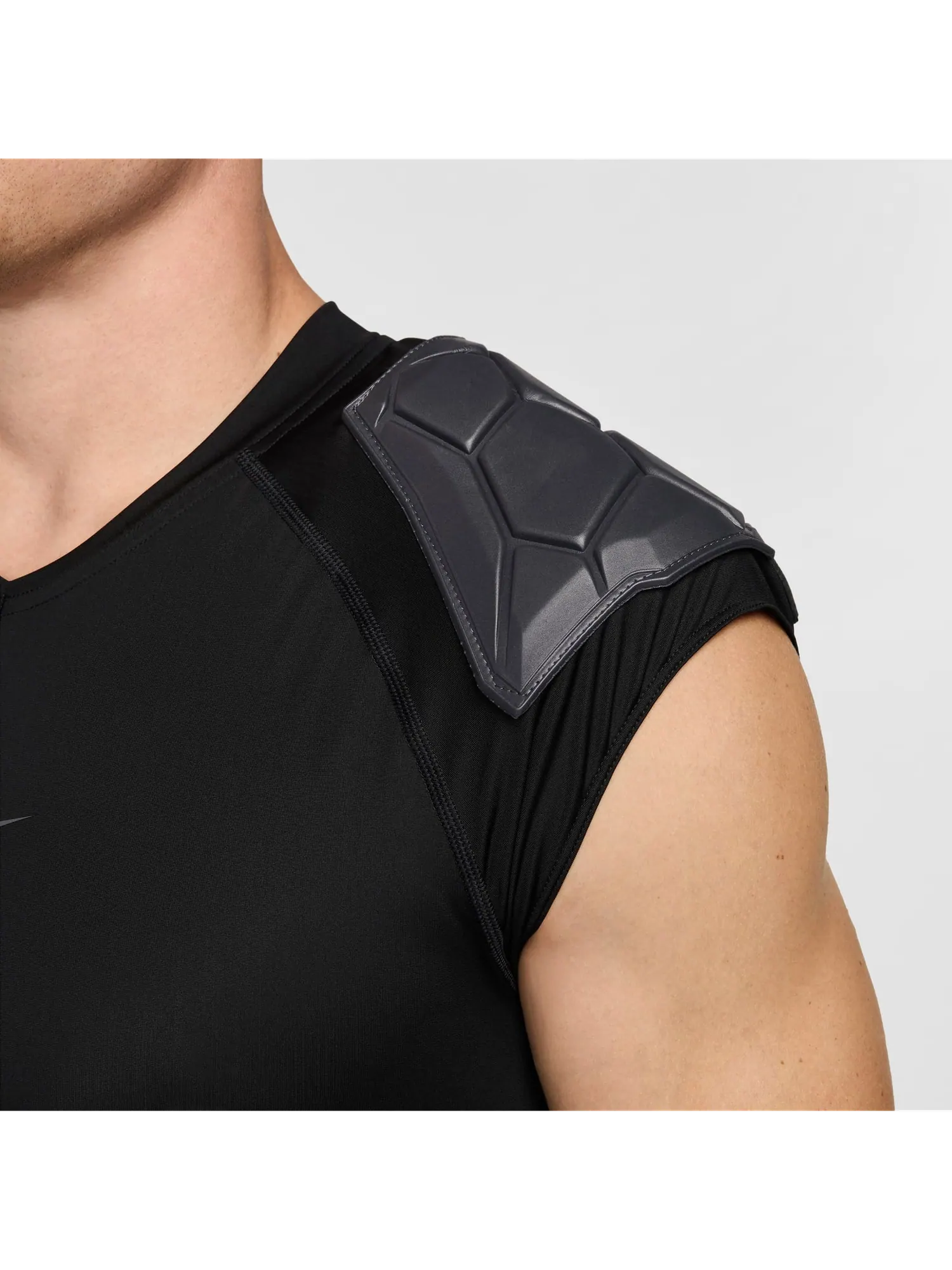 Спортивный топ Nike Pro HyperStrong 4-Pad Top 'Black' AQ2733-010 — изображение 4 из 5, черный