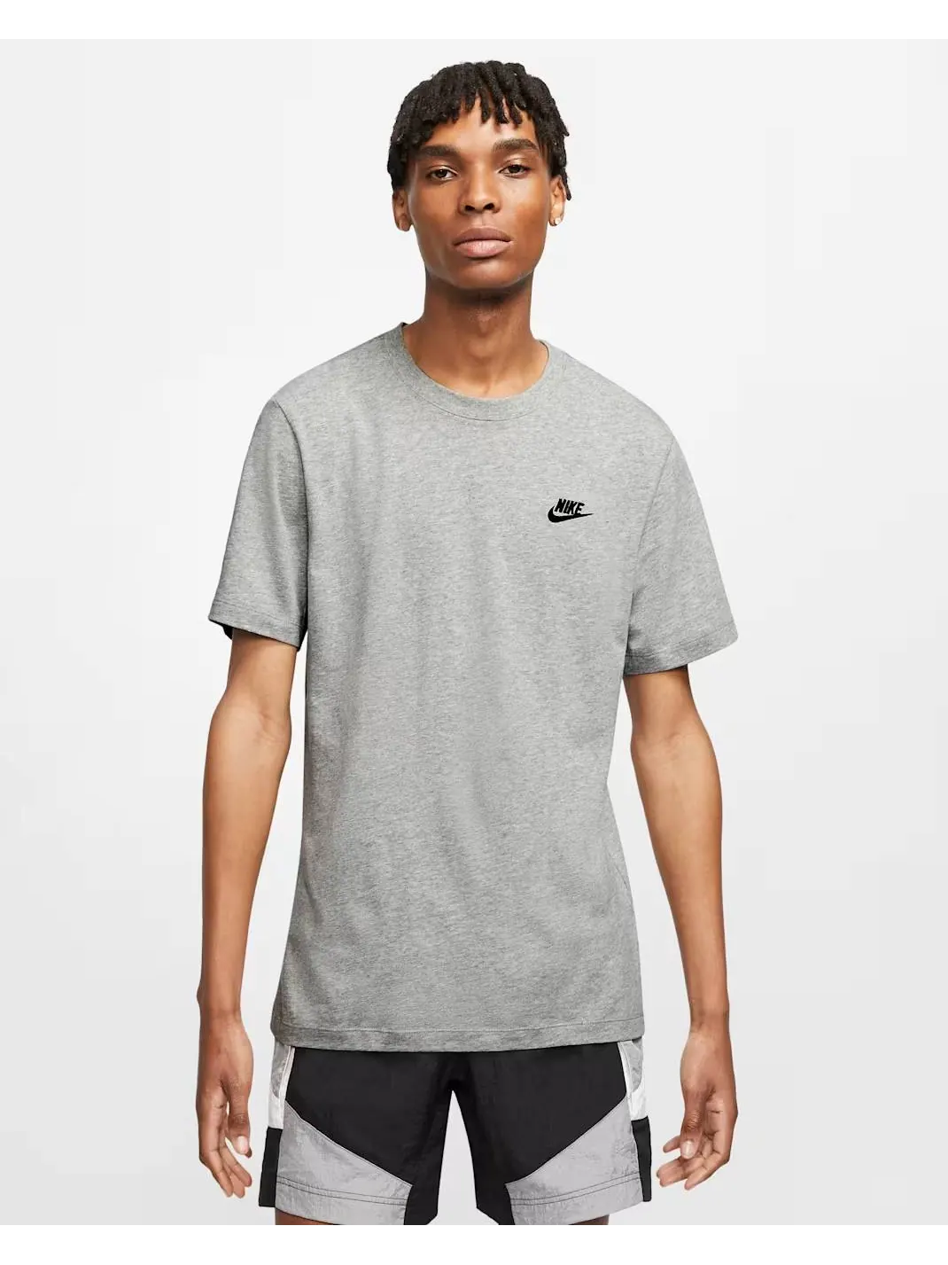 Футболка Nike Sportswear Club — изображение 1 из 10, серый