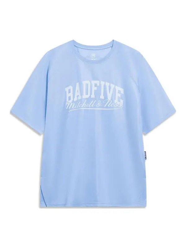 Футболка с логотипом badfive Li-Ning — изображение 1 из 2, светлый синий/белый