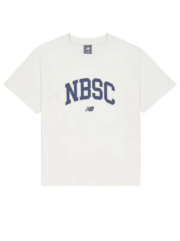 Футболка большие nbsc футболка New Balance — изображение 1 из 2, белый