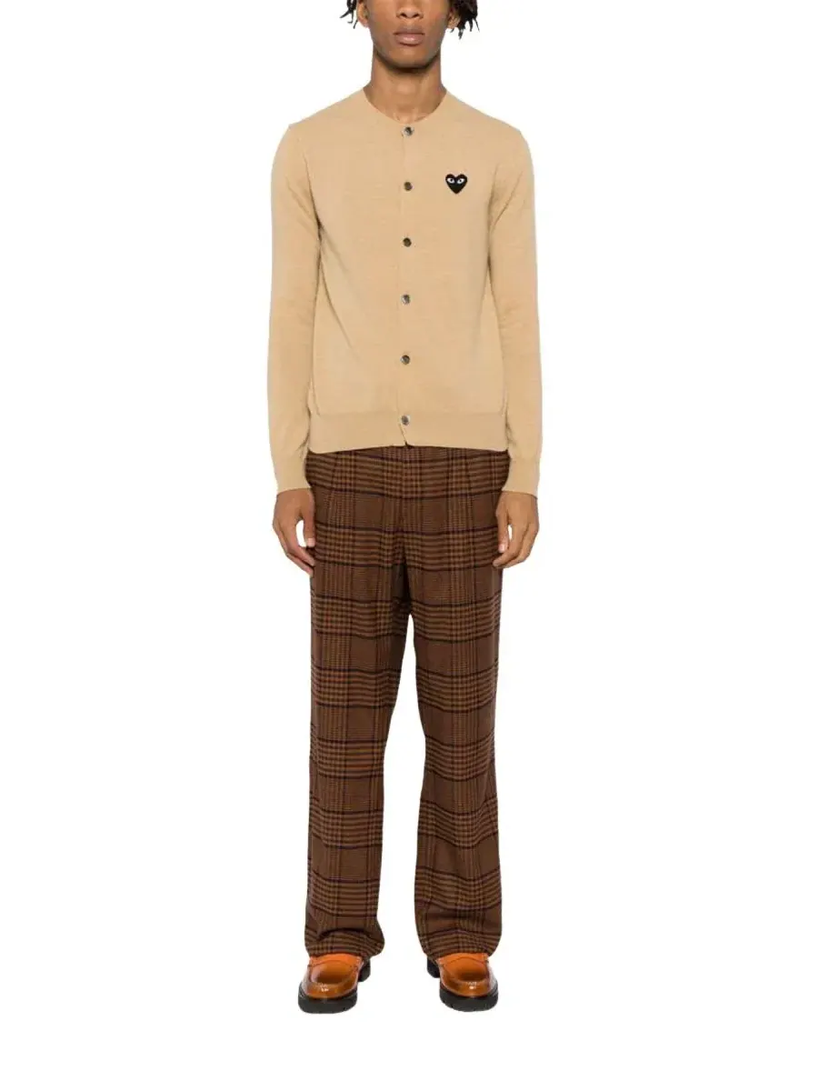 Кардиган с эмблемой COMME des GARCONS PLAY FW25, черный, бежевый, AX-N023-051-3 — изображение 3 из 6