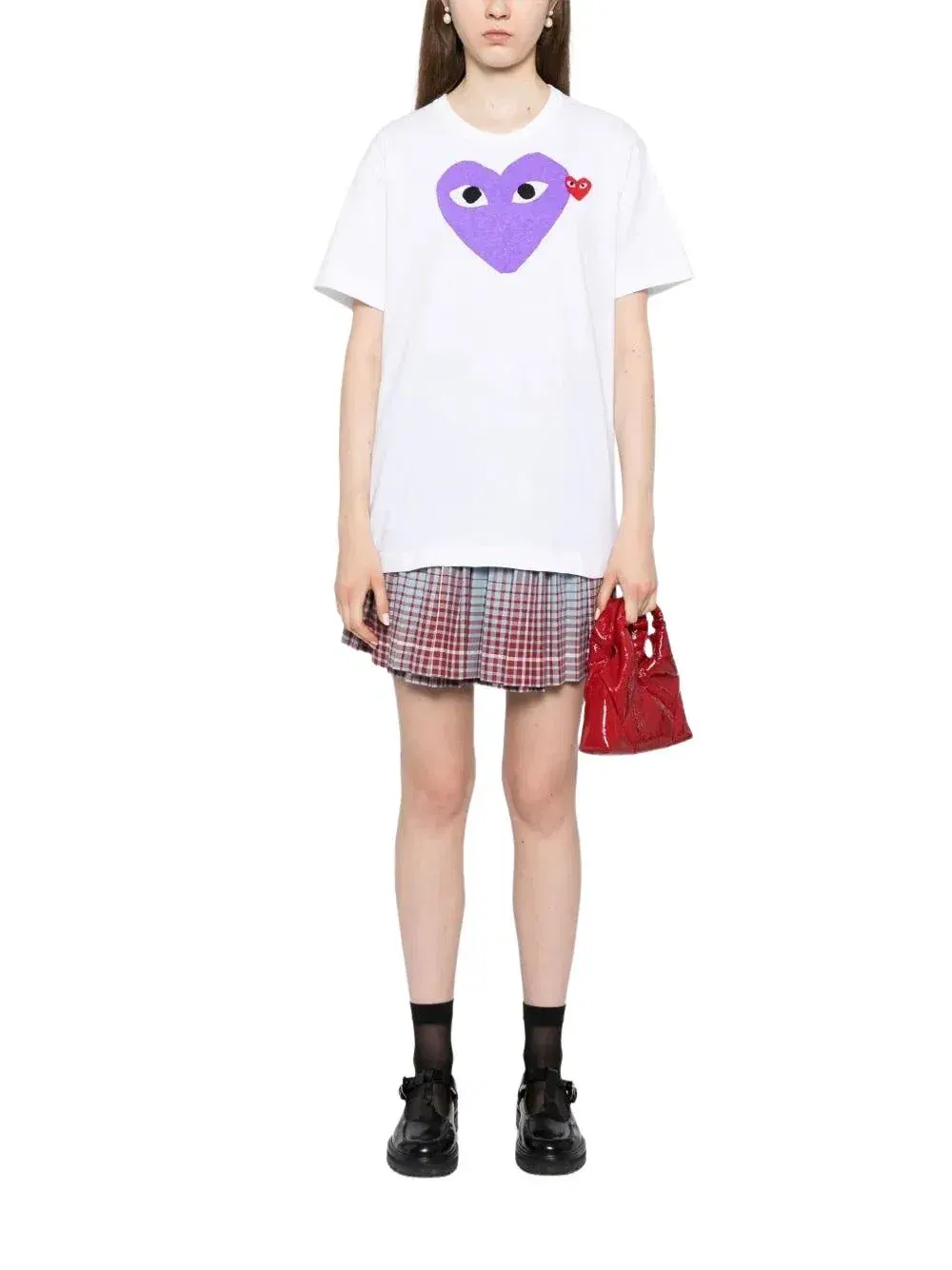 Футболка COMME des GARCONS PLAY SS25 с принтом красного и фиолетового сердца — изображение 3 из 6, белый