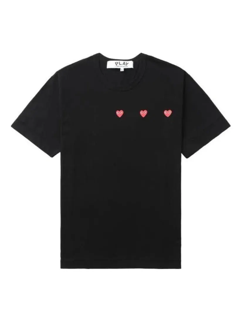 Футболка COMME des GARCONS PLAY SS25 с красными сердечками — изображение 1 из 4, черный