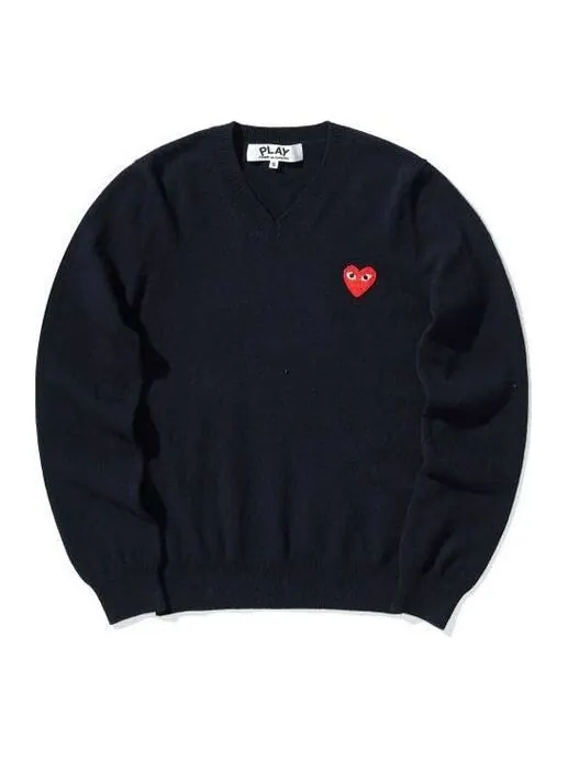 Свитер v-neck l/s t-shirt red emblem 'navy' Comme Des Garcons Play — изображение 1 из 4, темно-синий