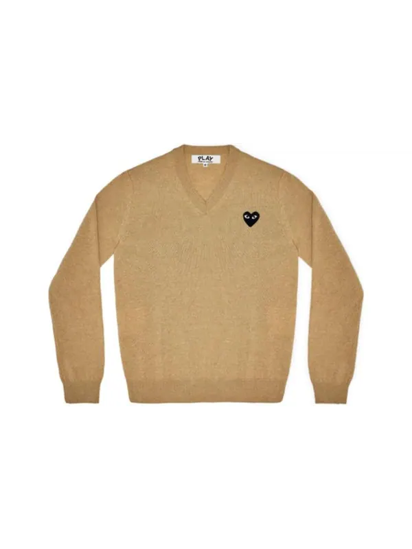 Свитер v-neck l/s t-shirt black emblem 'beige' Comme Des Garcons Play — изображение 2 из 2, бежевый