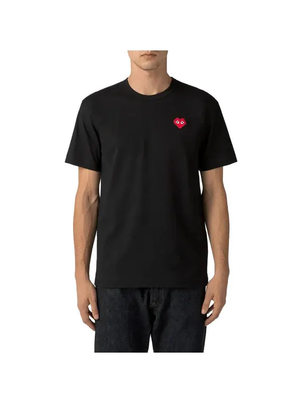 Футболка basic invaders t-shirt red emblem 'black' Comme Des Garcons Play — изображение 3 из 4, черный