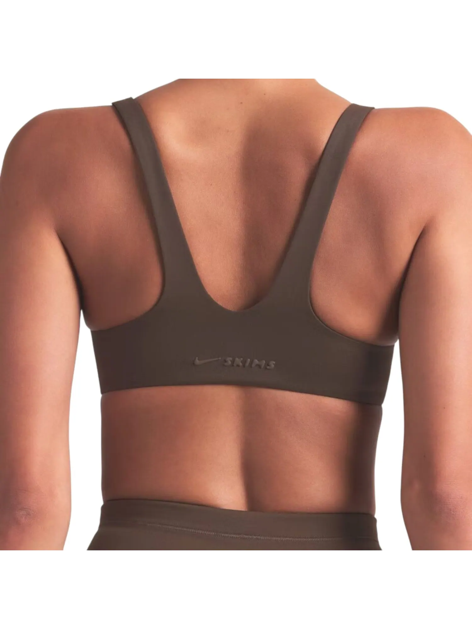 (WMNS) Nike x SKIMS Матовый корректирующий бюстгальтер с вырезом-лодочкой, цвет «Темная сепия» — изображение 3 из 3
